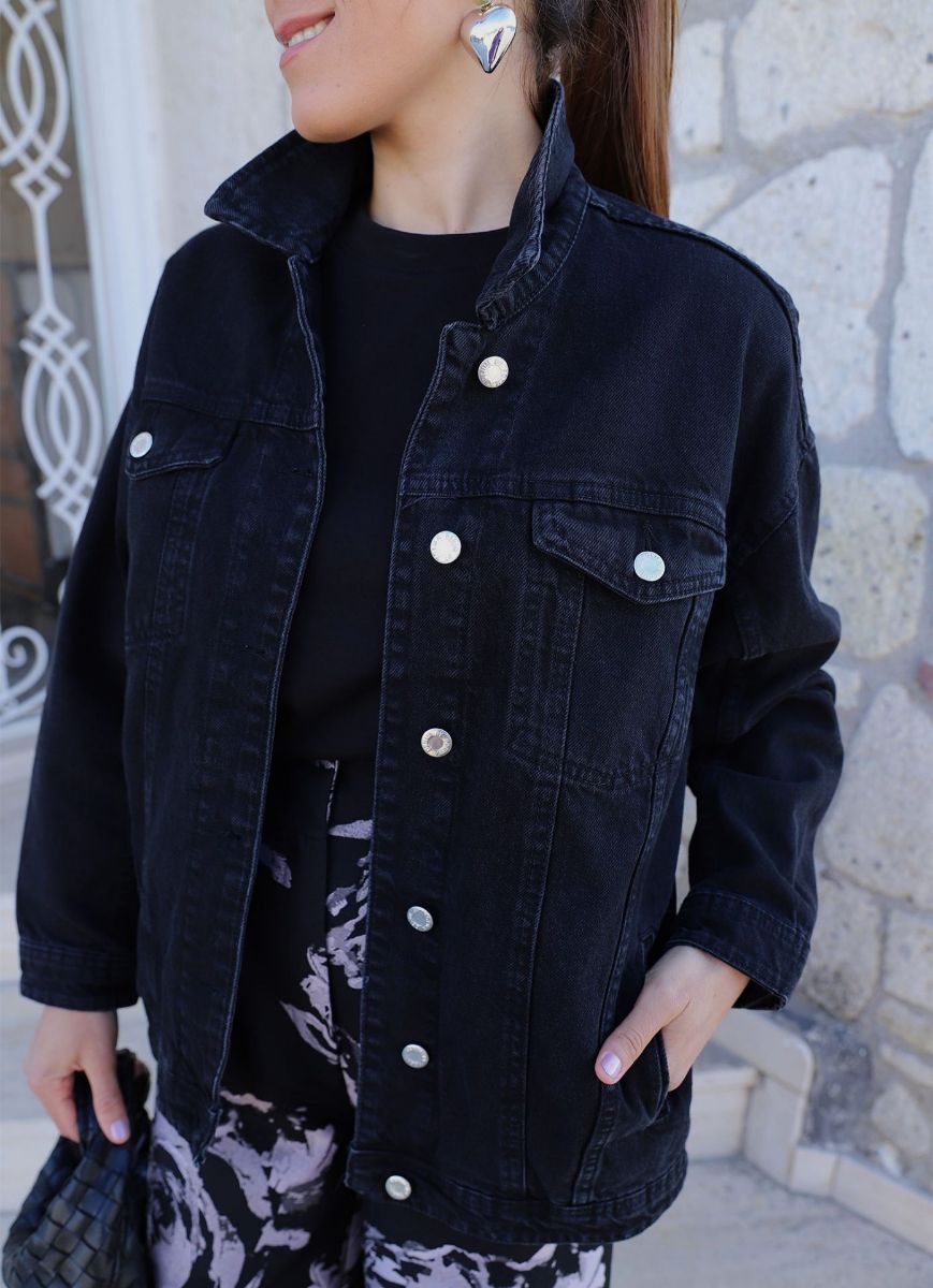 Siyah Yıkamalı Dikiş Detay Cepli Jean Ceket   resmi