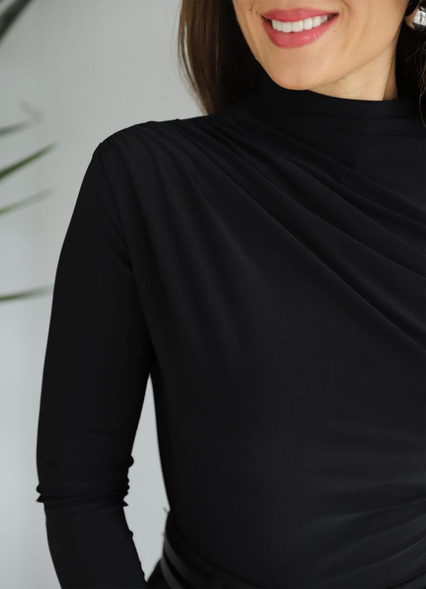 Siyah Omuz Ve Yan Drape Detay Bluz   resmi