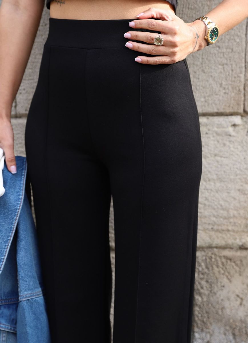 Siyah Dikiş Detay Bol Paça Pantolon   resmi