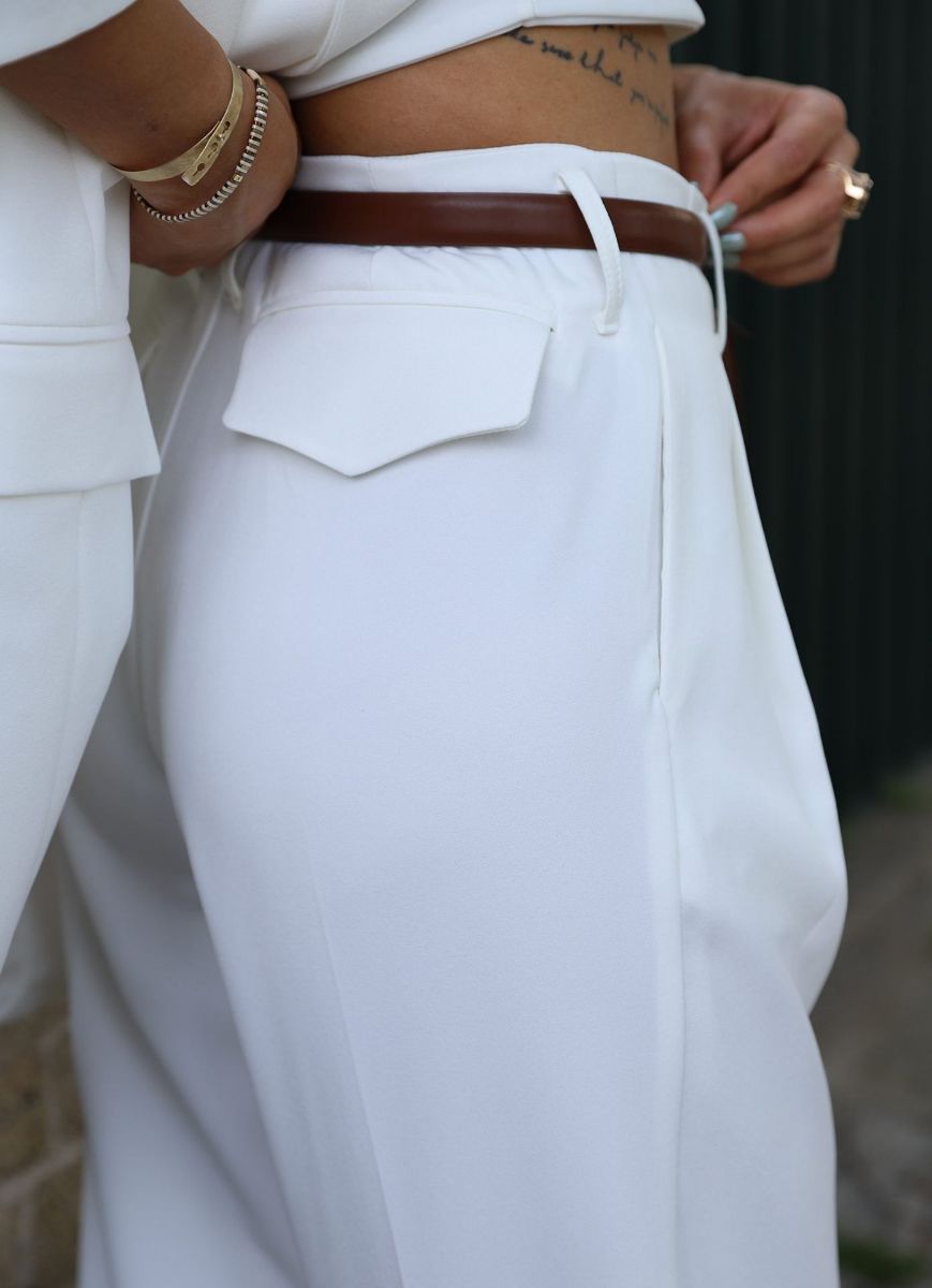 Beyaz Kapak Cep Detay Ceket Pantolon Takım   resmi